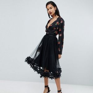 Pretty little things 3D floral tulle midi skirt